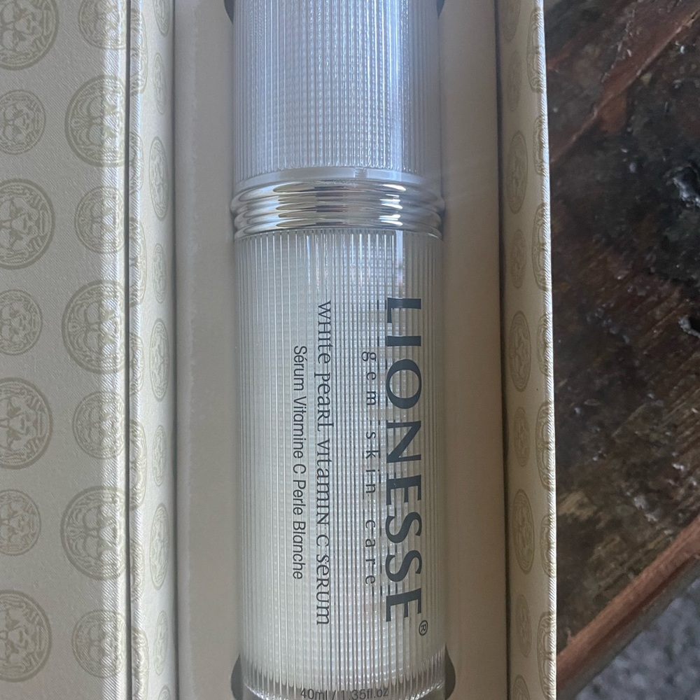 Lionesse Gem White Pearl Vitamin C Serum - Picture 5 of 5